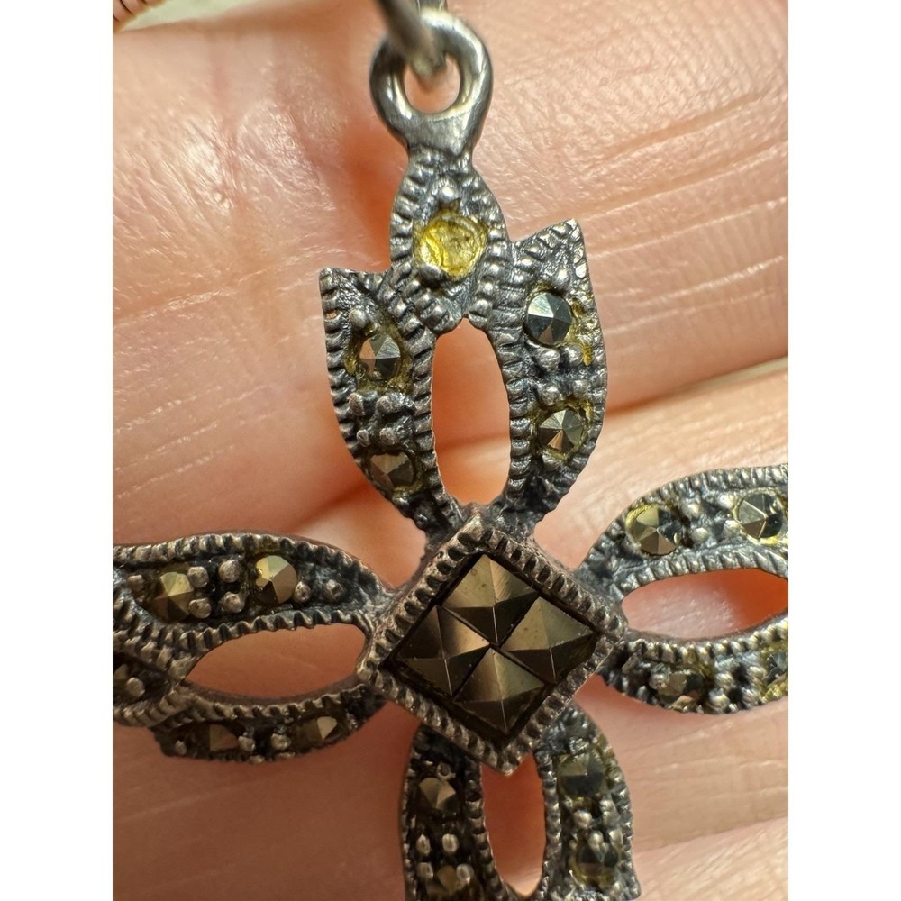 VTG 925 Sterling Silver Y2K Marcesite Whimsigoth Cross Pendant 18" Necklace - Picture 2 of 7